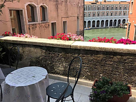 Quintuple Room with Grand Canal View