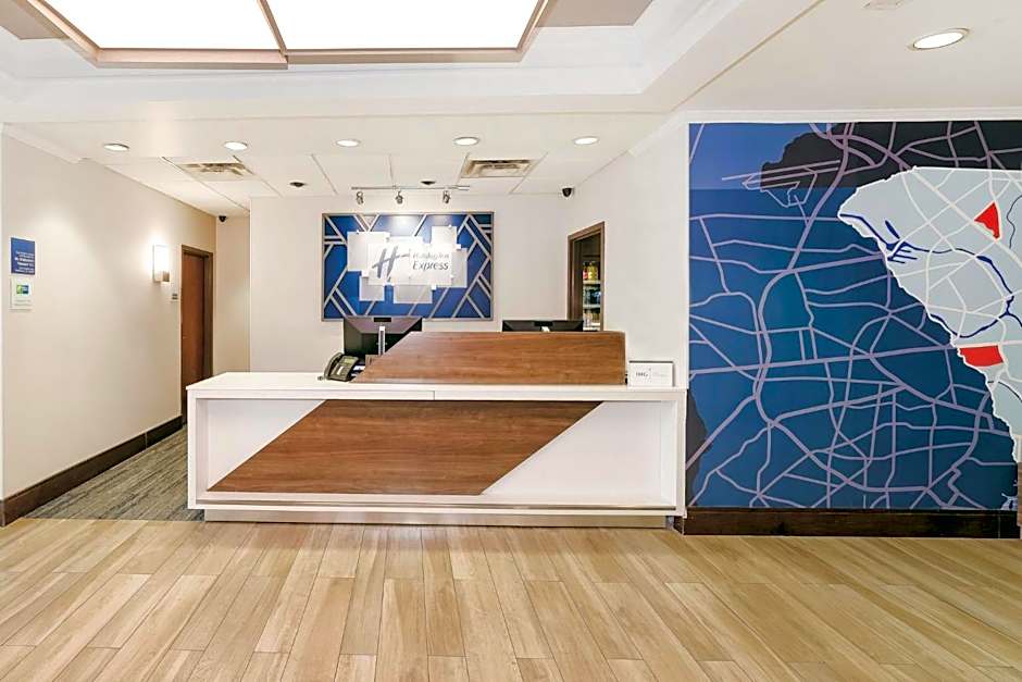 Holiday Inn Express Hotel & Suites Walterboro I-95 By IHG