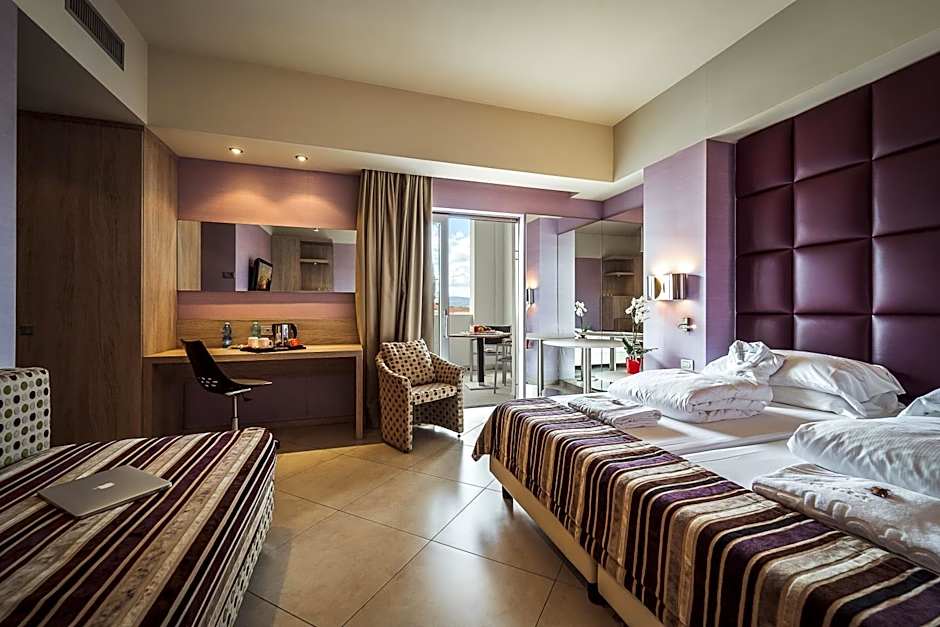 Photo 1 of 5 of Junior Suite