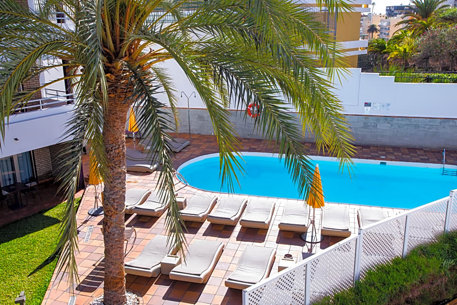 Apartamentos Jacarandas