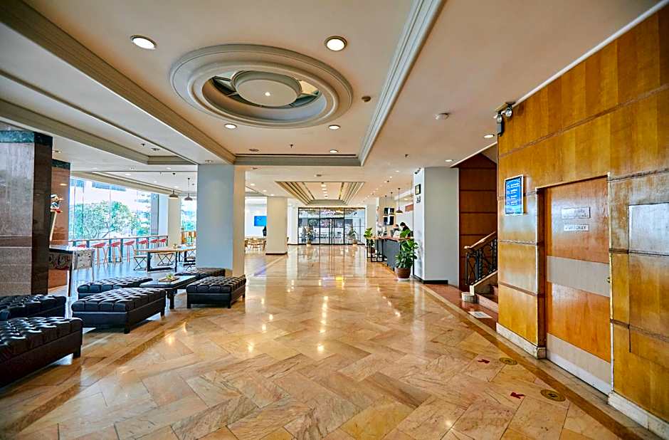 The Royal City Hotel