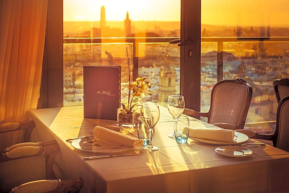 Hotel Sevilla Center