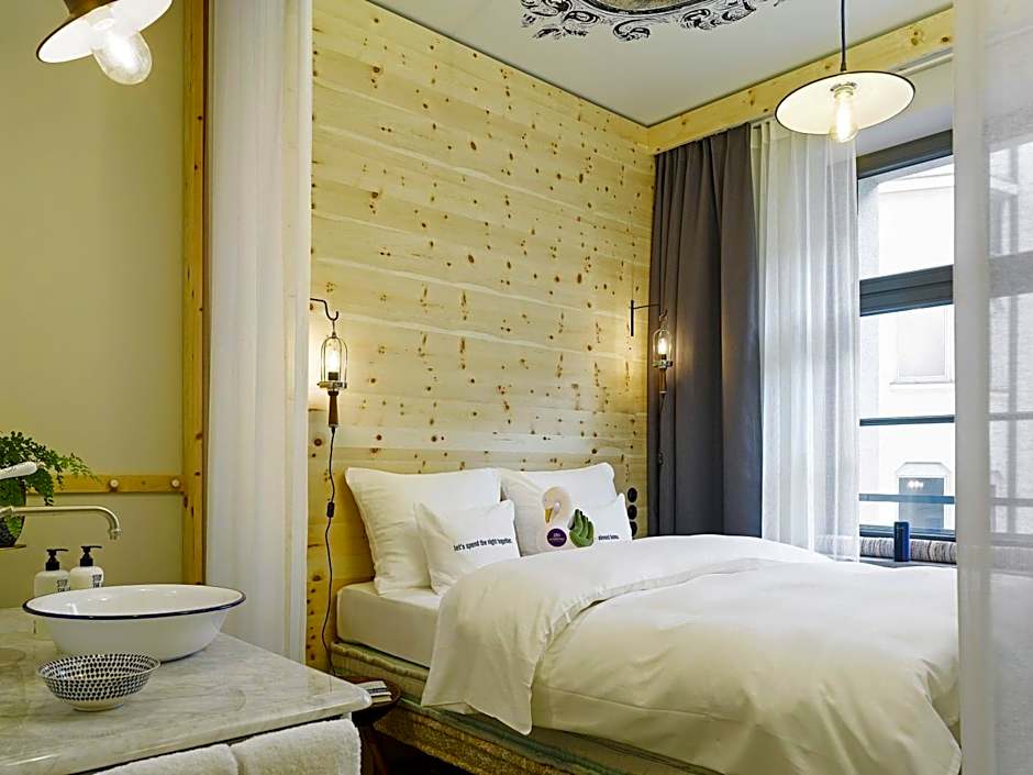 25hours Hotel Munich The Royal Bavarian