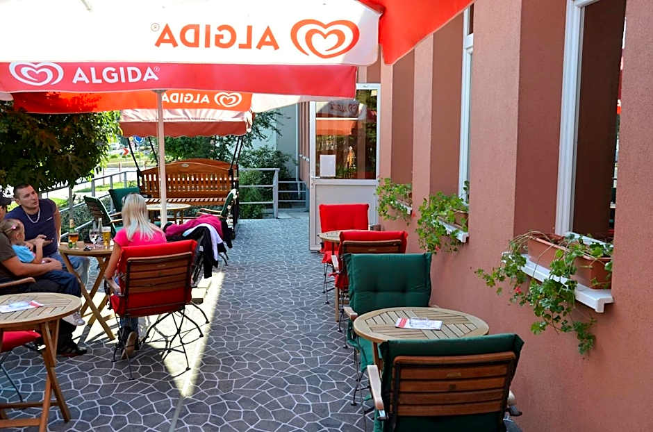 Hotel CITY **** Galanta