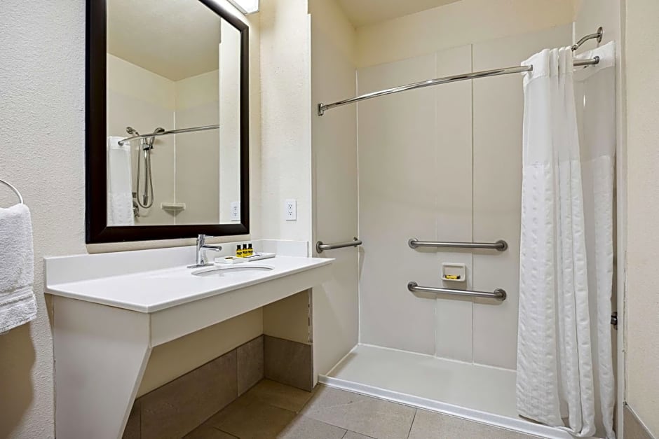 Best Western Plus Downtown Inn And Suites
