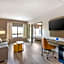 Comfort Inn & Suites Arlington Heights - Buffalo Grove