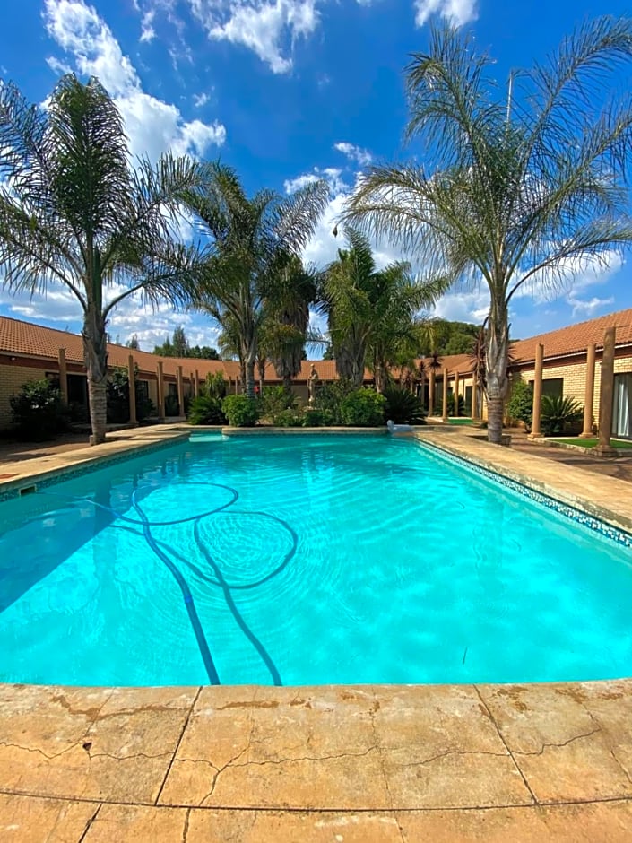 Tamarisk Guest Lodge