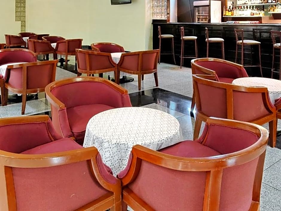 Gran Hotel Plaza Imperial
