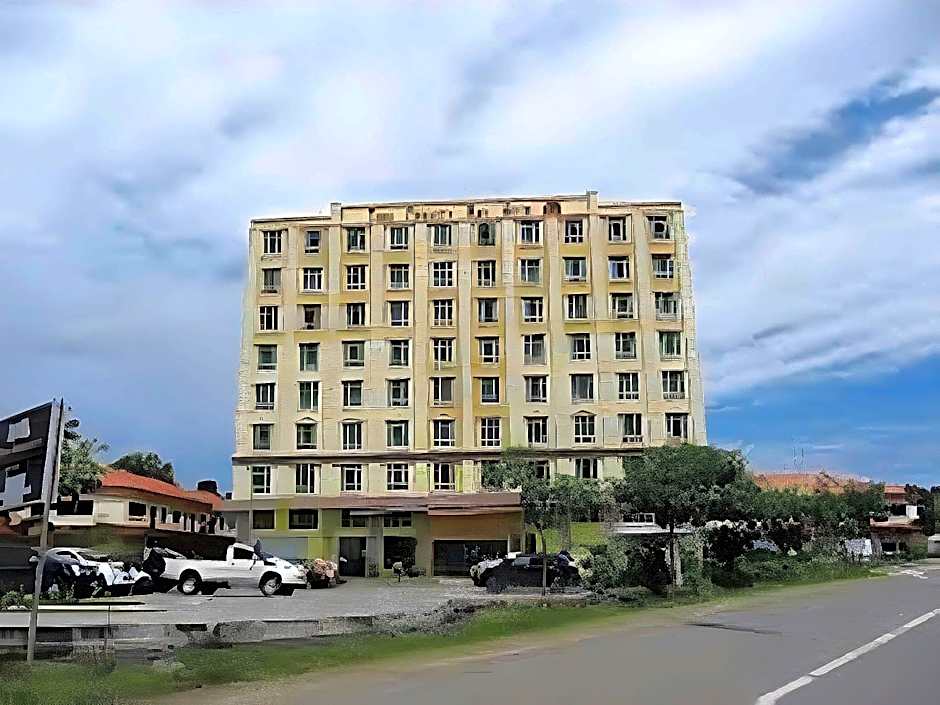 Tang Dynasty Bay Hotel Sepanggar