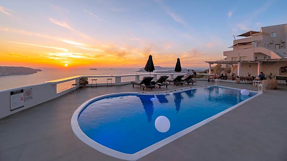 Athermi Suites - Adults Only