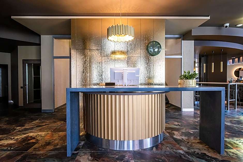 CONTI HOTEL VILNIUS, Conference Centre, Restaurant & Bar