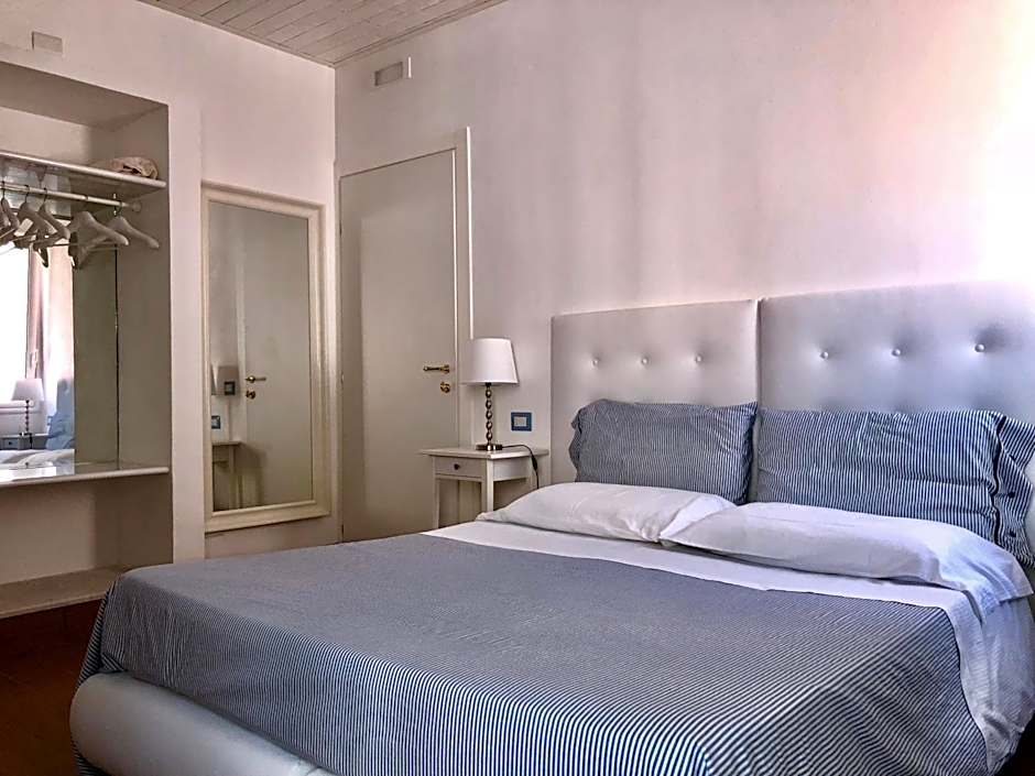 Sant'Agostino Suites & Rooms