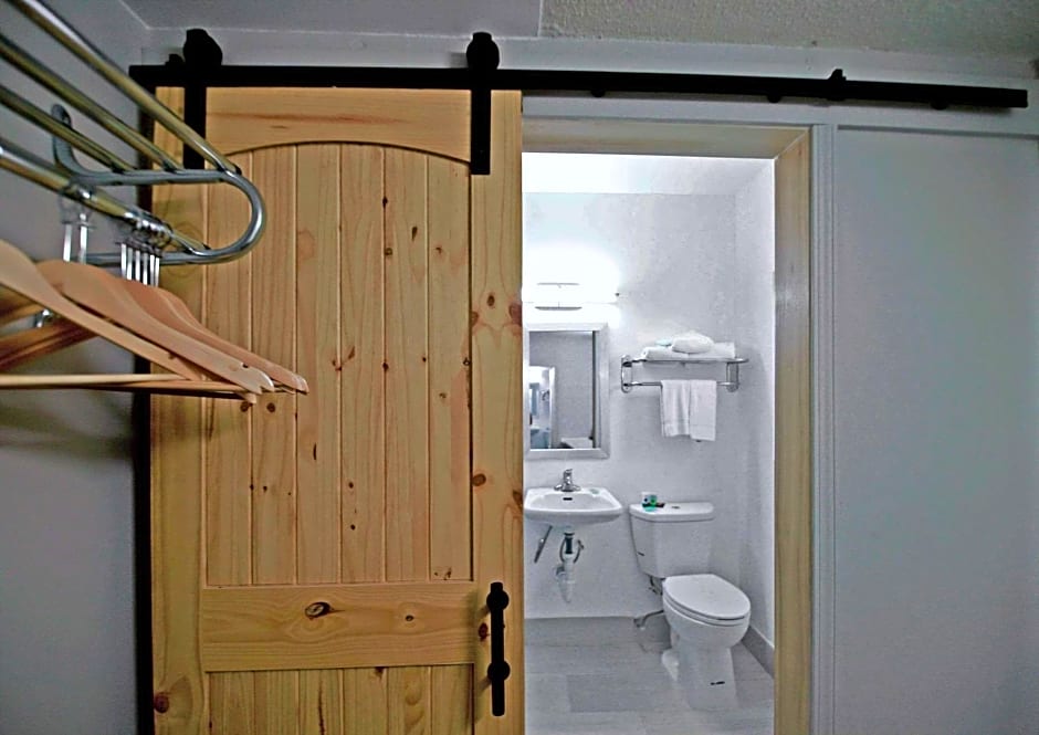 El Sendero Inn, Ascend Hotel Collection