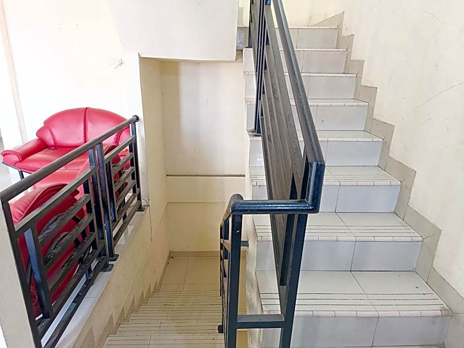 RedDoorz Syariah near Rumah Sakit Umum Wisata UIT