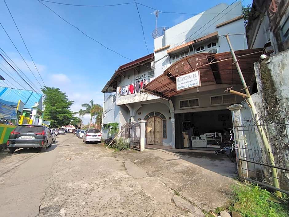 Hotel O Excellent Kost