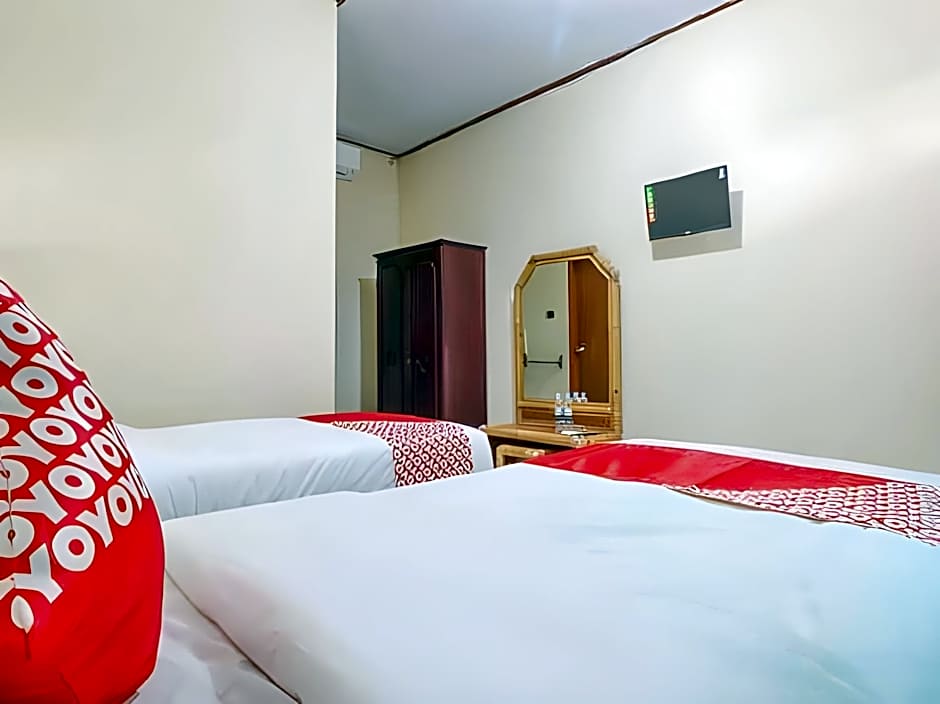 OYO 1654 Maha Bharata Kuta Inn