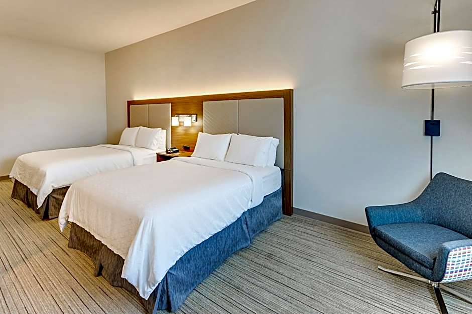 Holiday Inn Express & Suites Weatherford By IHG