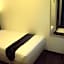 Signature Hotel