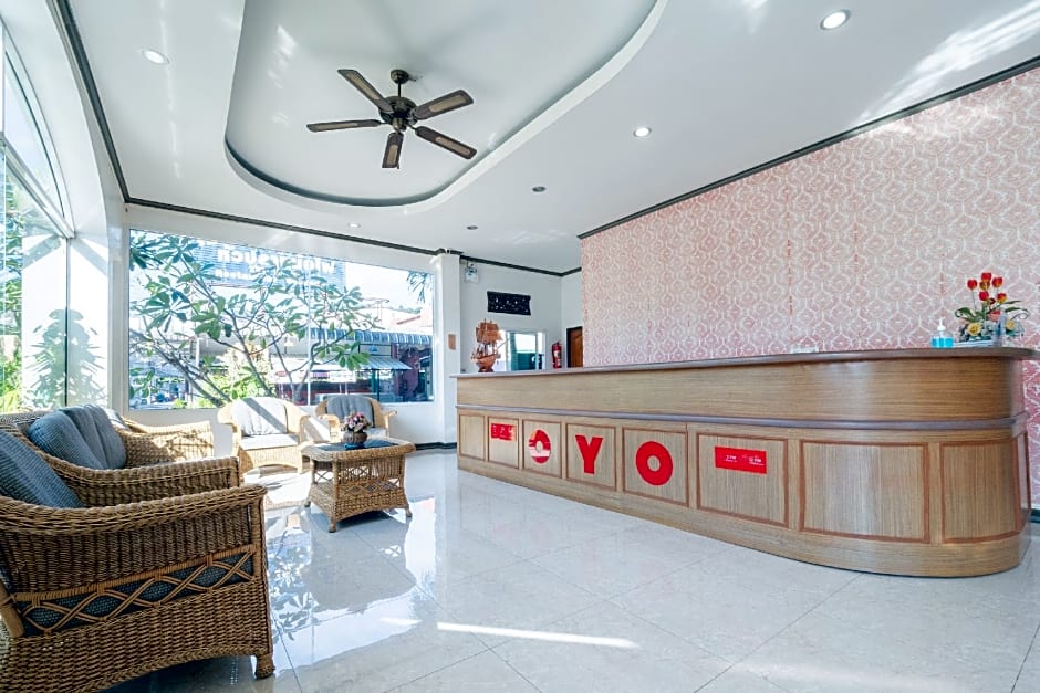 OYO 918 Kachapol Hotel