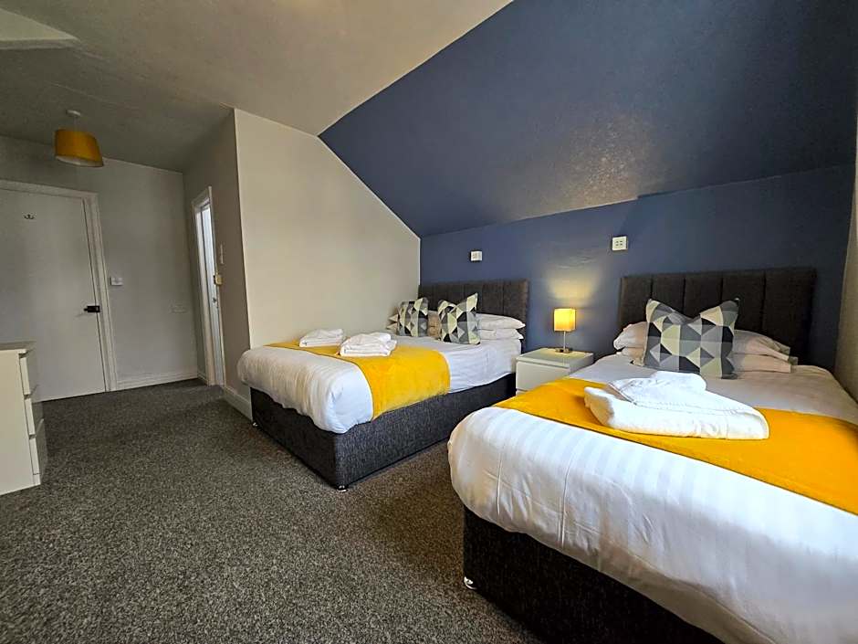 Beach Hotel Torbay B&B