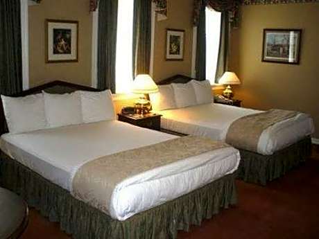 Queen Room with Two Queen Beds