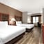 La Quinta Inn & Suites by Wyndham Midwest City - Tinker AFB
