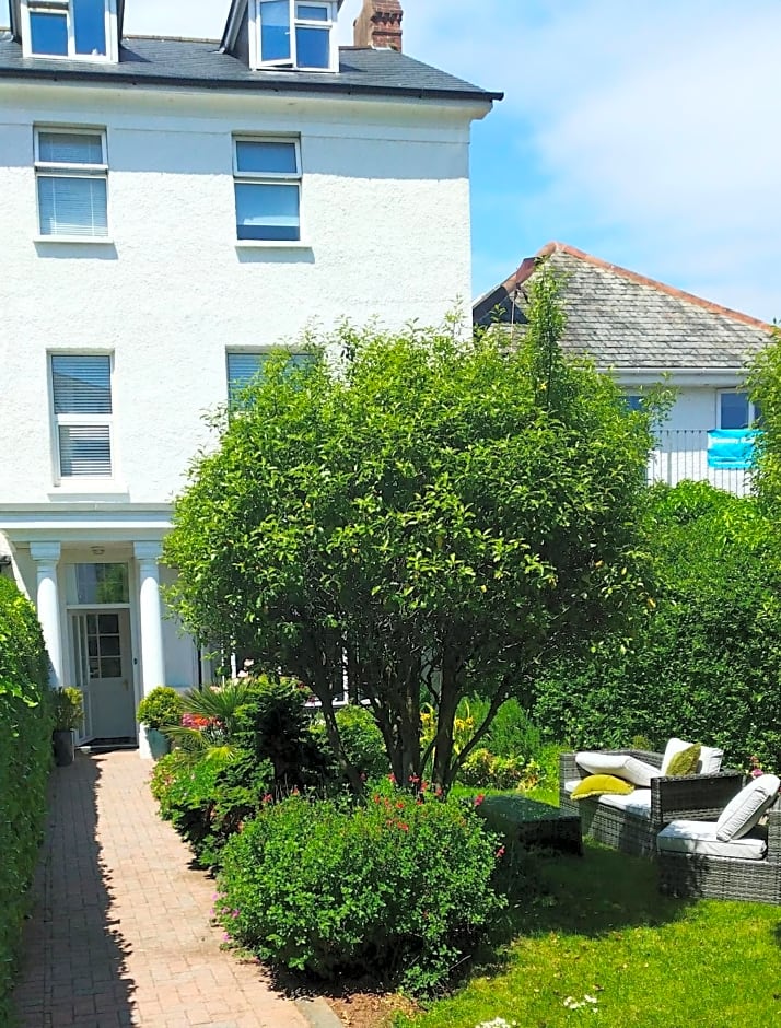 The Swallows Guest House – Exmouth