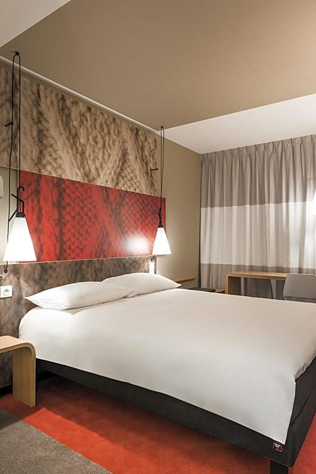 ibis Saint-Omer Centre