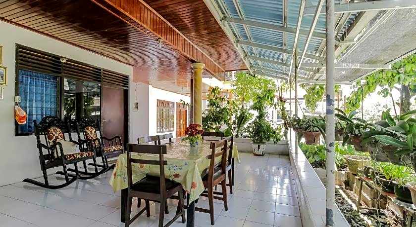 RedDoorz near Sam Ratulangi Airport Manado