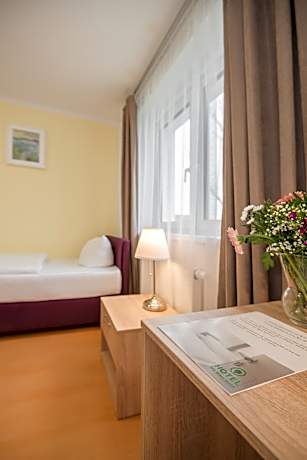 Single Room - Disability Access