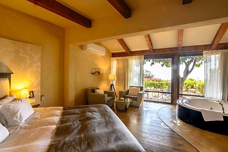 Cnaan Village Boutique Hotel & Spa