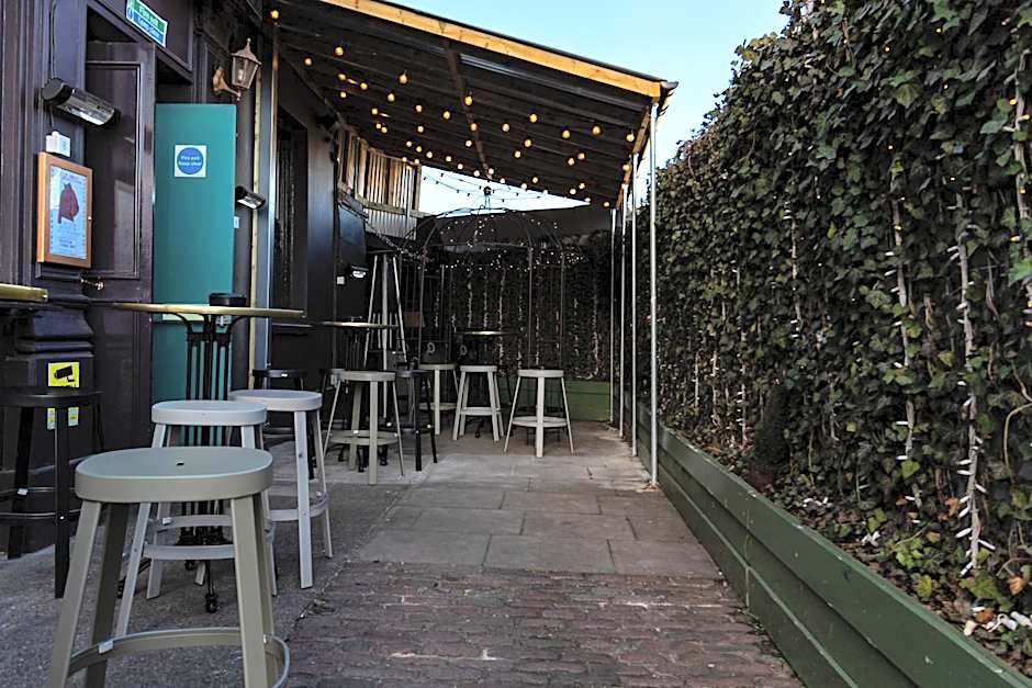 PubLove @ The Exmouth Arms, Euston