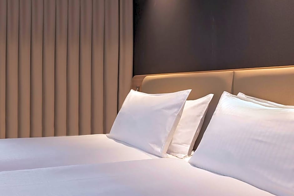 Holiday Inn Express And Suites Deventer By IHG