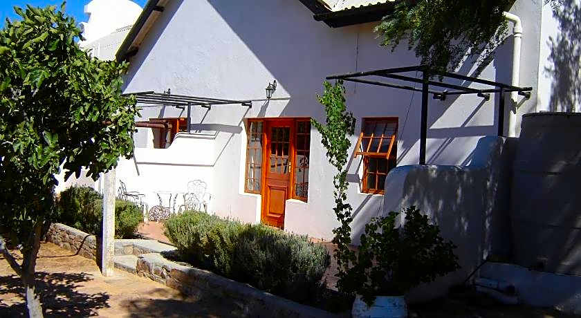 Naries Namakwa Retreat