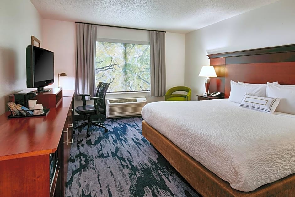 Fairfield Inn & Suites by Marriott Detroit Livonia