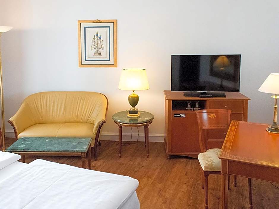 DORMERO Hotel Halle