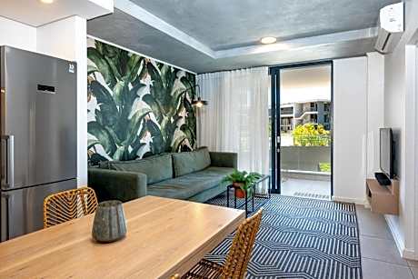 Luxury Coral Point W106 Two Bed