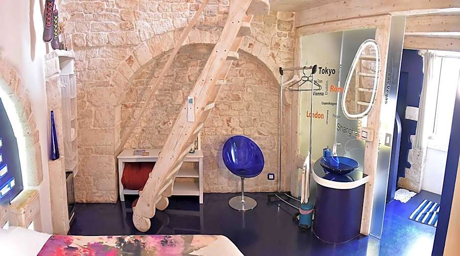 l'angolo di Gaudì, alcoba Fascinosa