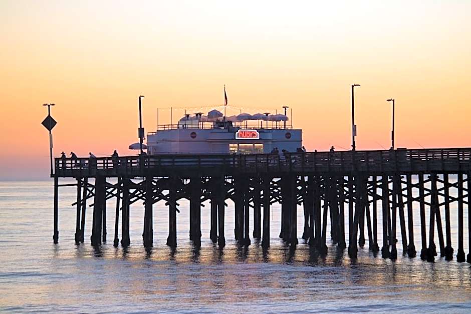 Holiday Inn Express Newport Beach By IHG