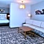 DoubleTree by Hilton Hotel Utica