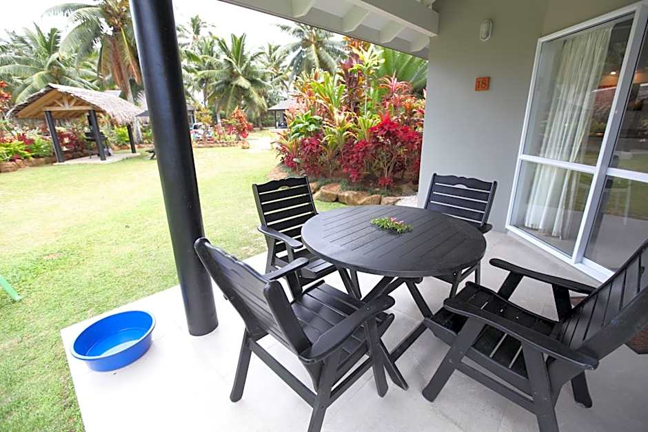 Lagoon Breeze Villas