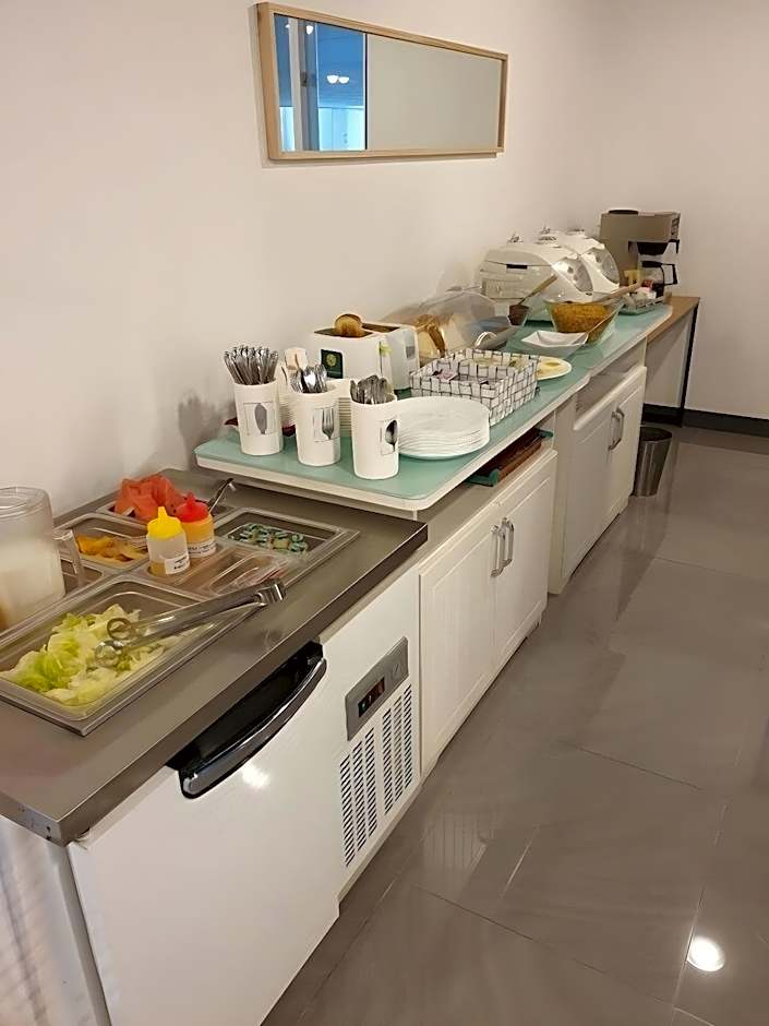 Apple Tree Pohang Hotel