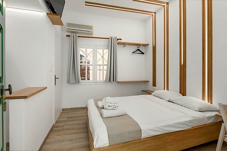 Vincenzo Harmony II- Rethymno old town