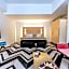 Adelphi Hotel