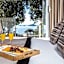 Royal Ariston Hotel