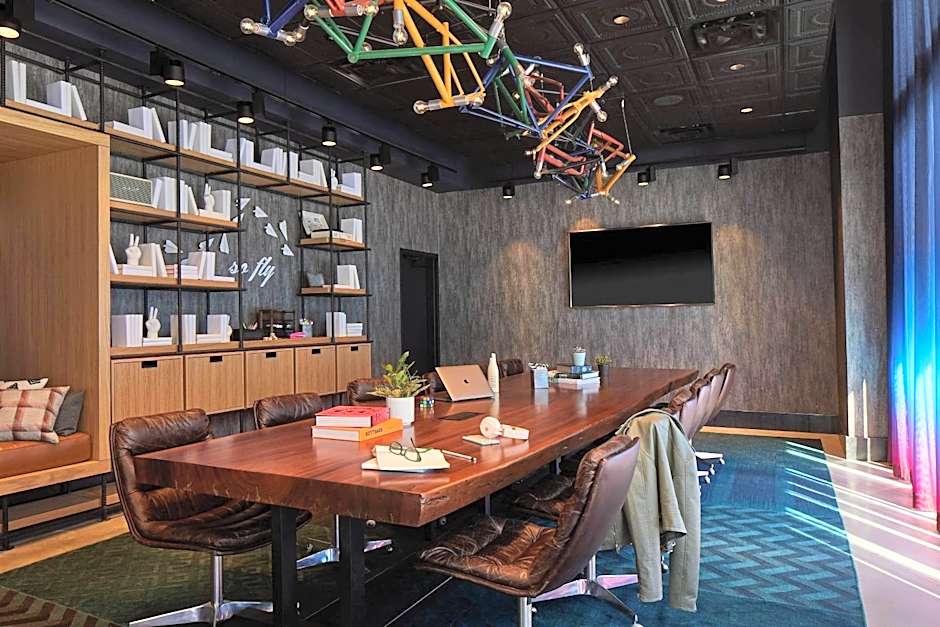 Moxy by Marriott Atlanta Midtown