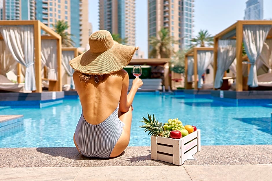 Vida Dubai Marina & Yacht Club