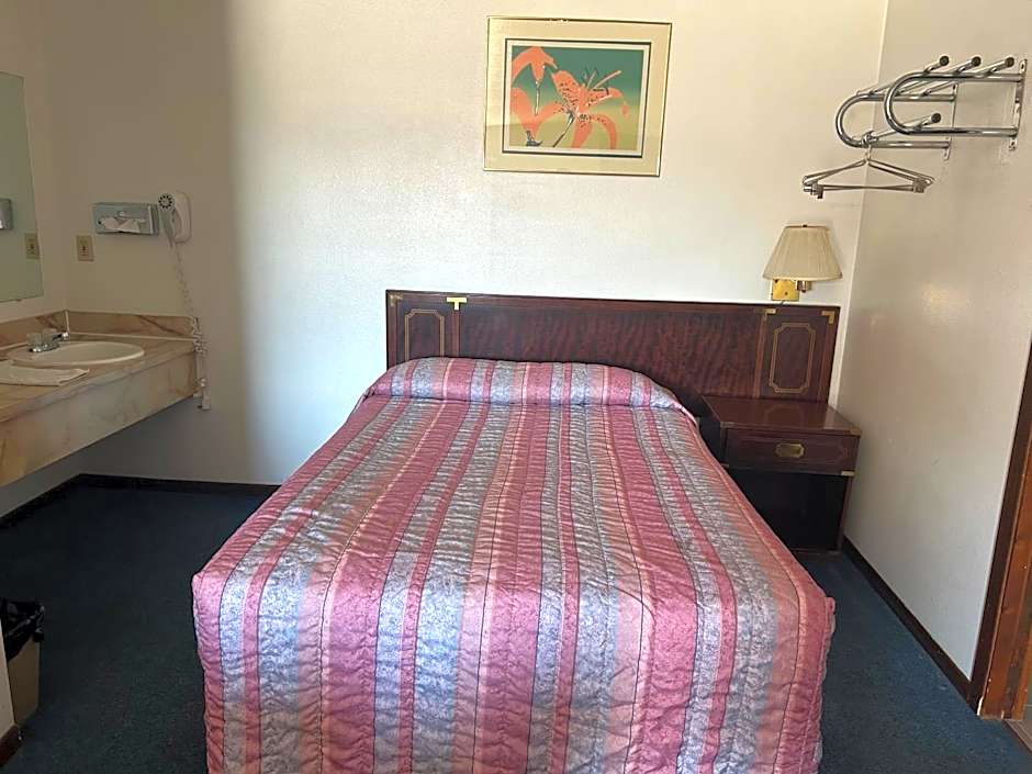 Oregon Trail Motel By Townhouse Ontario OR