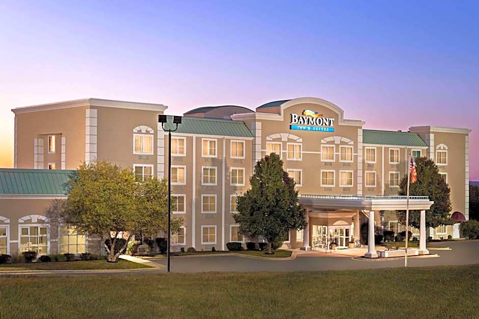 Photo 1 of 44 of Baymont by Wyndham Ft. Leonard/Saint Robert