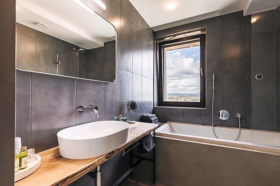 VILLA BRICOLA - Boutique Apartments